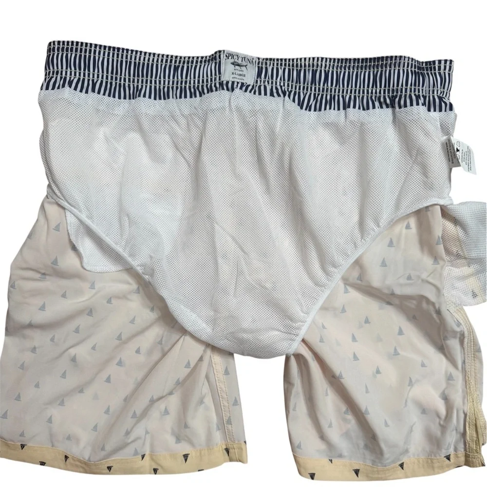 NWT Spicy Tuna XL Light Yellow Sailboat Swim Trunks Drawstring Beach Shorts